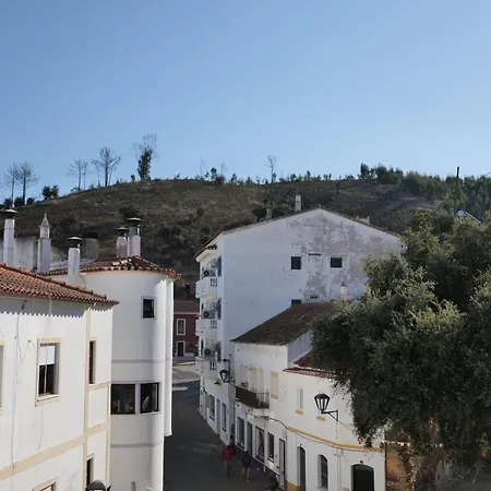 Casas Luar Da Aldeia - *